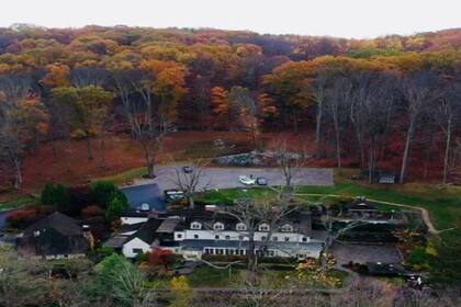 Los detractores aseguran que está en riesgo el atractivo natural de la zona de Bedford, Nueva York