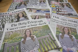 Cómo cubrieron los diarios británicos la noticia sobre el cáncer de Kate Middleton