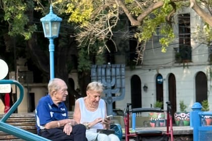 Se conocieron cuando ella tenía 12 y él 17 y llevan juntos ocho décadas: “Solo puedo hablar de ella con letras mayúsculas”