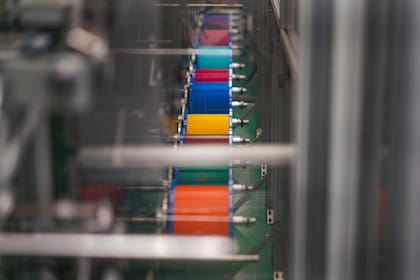 Los diferentes tipos de cable submarino se diferencian por el color