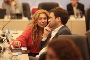 Los diputados Karina Banfi y Juan Manuel López