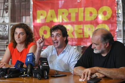 Los dirigentes de izquierda ratificaron su convocatoria a protestar en la Plaza de Mayo, el miércoles que viene