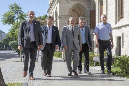Los dirigentes de la Mesa de Enlace volverán a ver a Basterra; rechazarán la suba de las retenciones a la soja