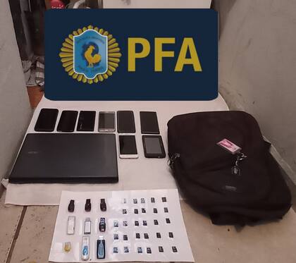 Los dispositivos secuetrados al sospechoso