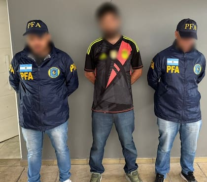 Los dos "administradores" de San Pedro que fueron allanados