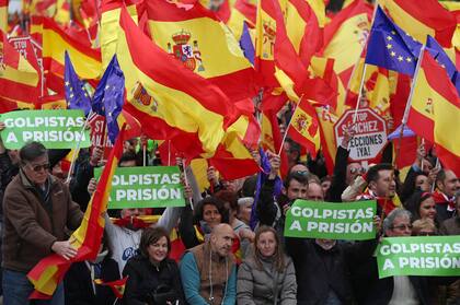 Los dos partidos, PP y Ciudadanos, fueron los convocantes de la marcha