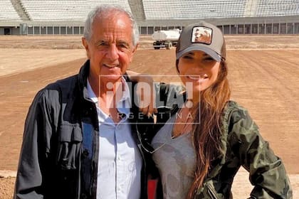 Los dos son fanáticos de River y, en octubre de 2020, D’Onofrio, que era presidente del club, invitó a Zulemita y sus hijos Luca y Malek a recorrer las obras en el Monumental. 