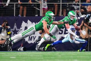 Los Eagles deben decidir si el coordinador ofensivo Kevin Patullo es el adecuado para el puesto