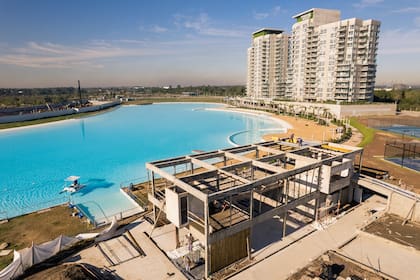 Los edificios de Remeros Beach se levantarán alrededor de una laguna de 3,5 hectáreas, con tecnología cristal lagoon, que ya se inauguró