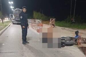 Los efectivos la encontraron tendida en el asfalto y sin signos vitales