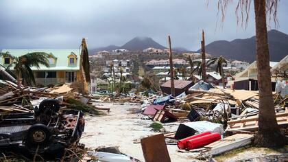 Los efectos devastadores de Irma en la isla Saint-Martin