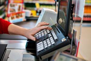 Los empleados de comercio llegaron a un nuevo acuerdo paritario