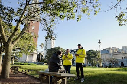 Los equipos de la Red de Asistencia de la Ciudad lograron que unas 250 personas aceptaran refugiarse en los Centros de Inclusión Social ante el frío polar