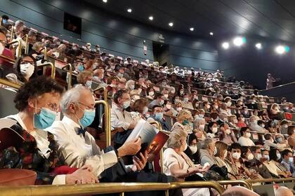  Es tan importante tener seguridad como tener sensación de seguridad", aseguró Valentí Oviedo, director general del Gran Teatre del Liceu, a partir del caso madrileño