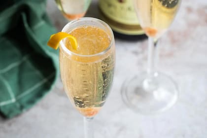 Los espumantes elaborados por método Charmat decaen con el tiempo en botella; lo elaborados mediante método clásico pueden evolucionar