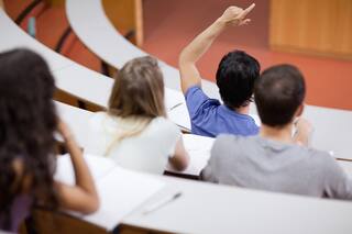 Coronavirus. Por prevención, las universidades reprograman actividades