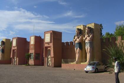 Los estudios, desde afuera