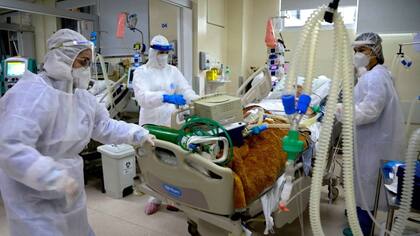 El coronavirus tiene en jaque a Venado Tuerto, donde la ocupación de camas de terapia intensiva alcanza el 90 por ciento