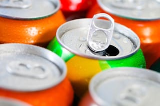 Hidratación: por qué las bebidas azucaradas no son una opción para hacerle frente al calor