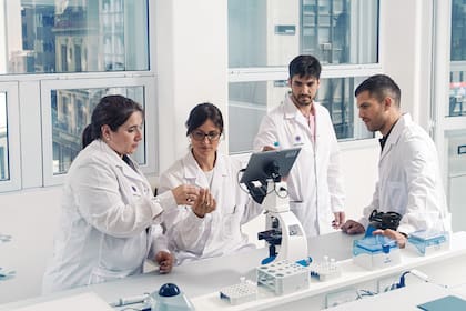 Los expertos coinciden en que este logro marca el final de un esfuerzo colaborativo que duró muchos años, permitiendo una mejor atención para pacientes raros (Archivo)