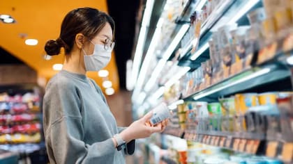 Los expertos dicen que los alimentos que contienen ciertos tipos de bacterias son buenos para el sistema digestivo