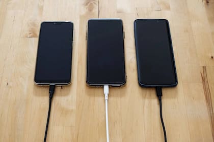 Los expertos dieron una importante información sobre la carga de bateria (Foto Pexels)