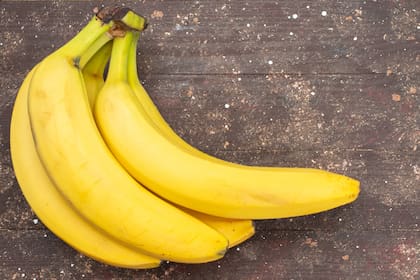 Los expertos no recomiendan guardar las bananas en la heladera