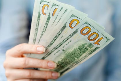 Los expertos recomendaron verificar las comisiones que contempla cada entidad financiera