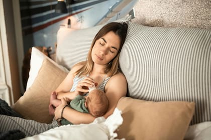 Los expertos sostiene que a los 6 meses los bebés tienen el sistema digestivo lo suficientemente maduro para procesar sólidos (Foto ilustrativa: PEXELS)