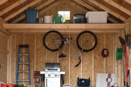 Los fabricantes aseguraron que la madera se conservará en mejor estado durante más tiempo, a diferencia de otros materiales como el metal o la resina (Costco/Yardline Upton)