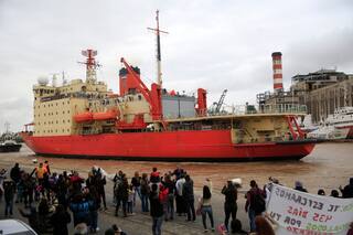 El Almirante Irízar llegó a Buenos Aires luego de la Campaña Antártica