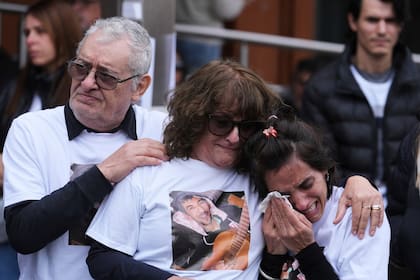 Los familiares reclaman por las reformas necesarias para evitar que vuelva a suceder la tragedia sanitaria