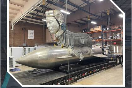 Los fans de Elon Musk le regalarán una colosal estatua millonaria