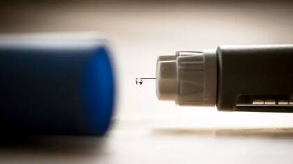 Los fármacos para bajar de peso que imitan la acción del GLP-1 pueden ayudar a las personas a perder peso rápidamente, pero mantenerlo a largo plazo es más difícil