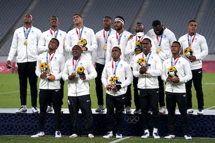 Los fijianos, vencedores en seven en los Juegos Olímpicos Tokio 2020, no cantan "¡dale, campeóóón!" en el podio, sino alabanzas a Dios en forma de gospel.