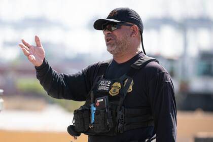 Los fondos recaudados se destinarán al DHS y al Tesoro de EE.UU. para financiar programas migratorios y de control fronteriz