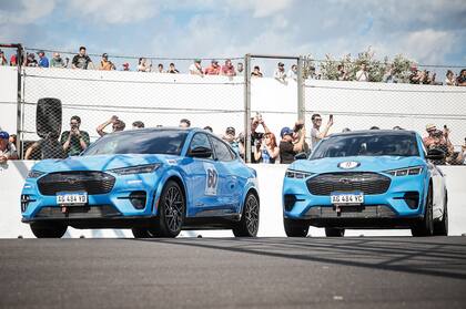 Los Ford Mustang Mach-E en las 24 horas de Buenos Aires