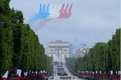 Los franceses celebran cada año la toma de la Bastilla