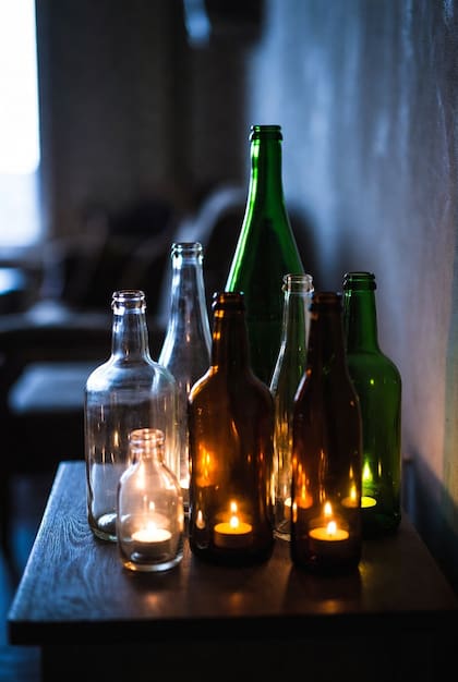 Los frascos y botellas pueden aprovecharse para hacer lámparas (Foto: Grok)