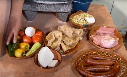 Los frijoles charros nacieron como una opción práctica para alimentar a trabajadores rurales y vaqueros en zonas áridas