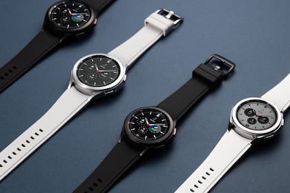 Los Galaxy Watch4 Classic de Samsung mantienen el bisel rotatorio que impuso la compañía