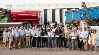 Los ganadores de la edición anterior del premio