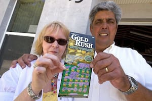 Ganaron 500 mil dólares en la lotería de Florida, pero por un error no pudieron cobrar ni un centavo