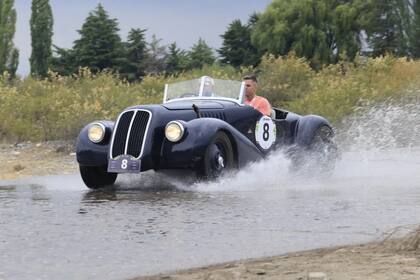 Los ganadores del Rally; Héctor Fliter y Luis Reguero en la segunda jornada con su Fiat 6C 1500 Sport de 1938.