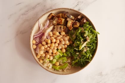 Los garbanzos son un gran aliado para ensaladas u otros platos frescos durante el verano
