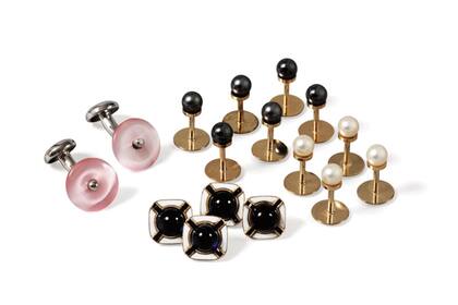 Los gemelos y los mitones de cuero son algunos de los objetos más buscados