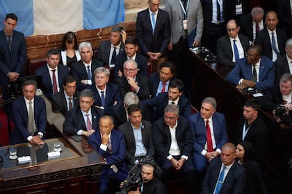 Los gobernadores, durante la inauguración del período de sesiones ordinarias del Congreso Nacional