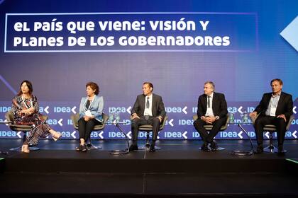 Los gobernadores en el Coloquio de IDEA