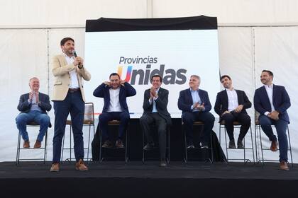 Los gobernadores fundadores de Provincias Unidas en un acto de campaña en San Salvador de Jujuy