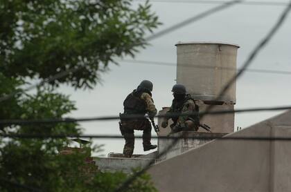 Los grupos especiales de la Policía Federal seguirán dependiendo de la Casa Rosada y actuarán en todo el país